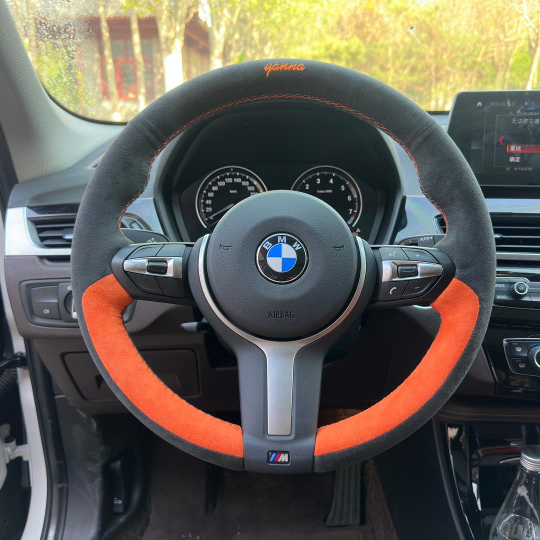 BMW F30 Lenkrad neu beziehen: So wird ein abgenutztes Lenkrad wieder zum Blickfang