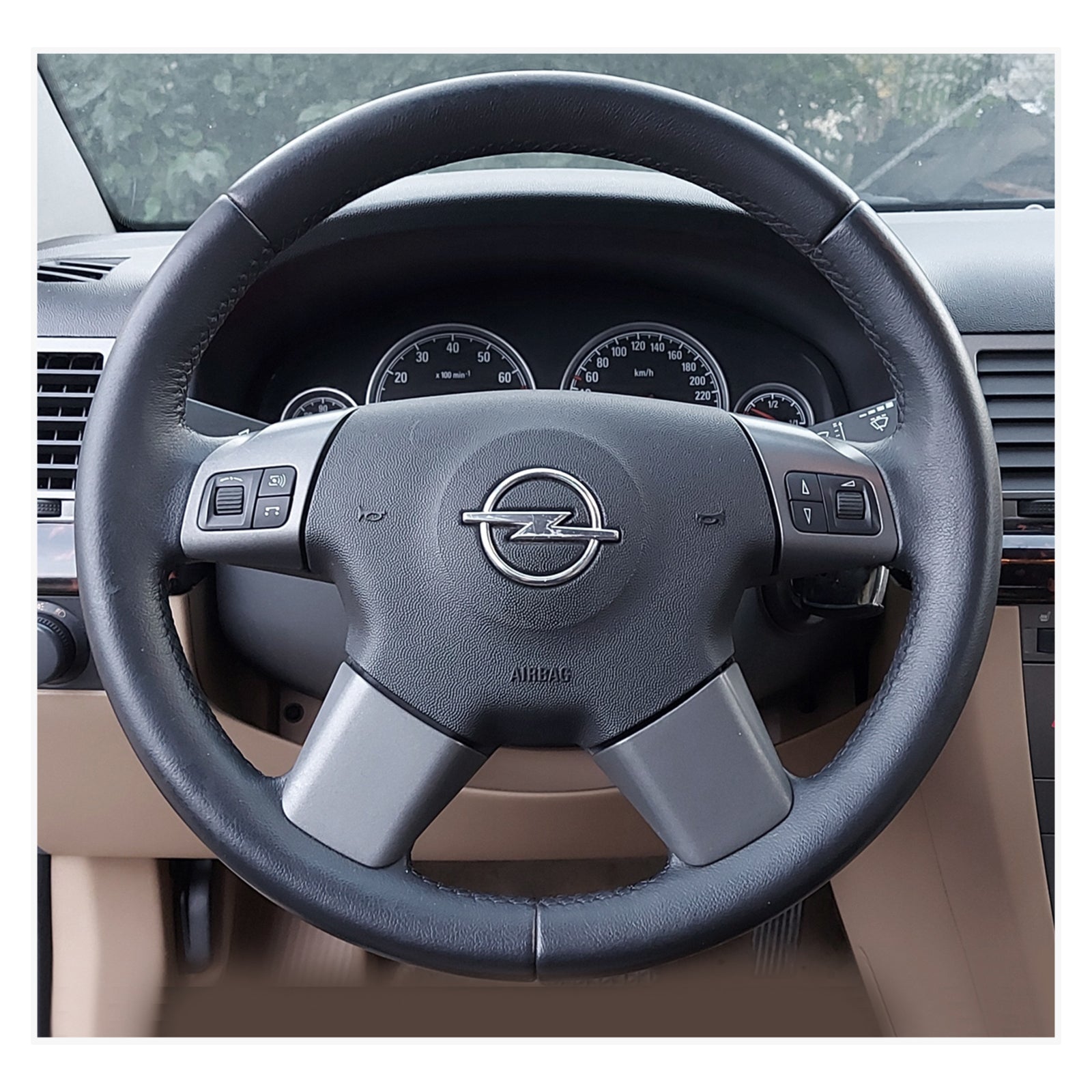 MEWANT steering wheel cover for Opel Vectra C 2002-2005 / Signum 2003-2005