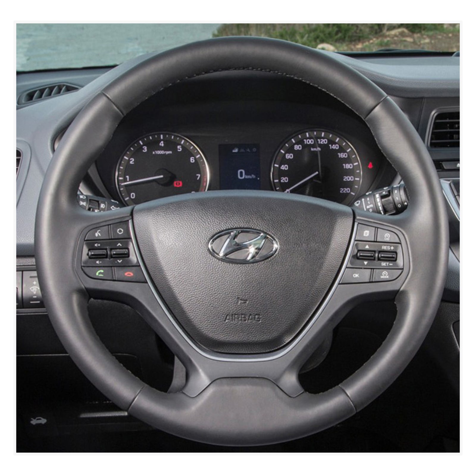 MEWANT steering wheel cover for Hyundai i10 2013-2020 / i20 2015-2020