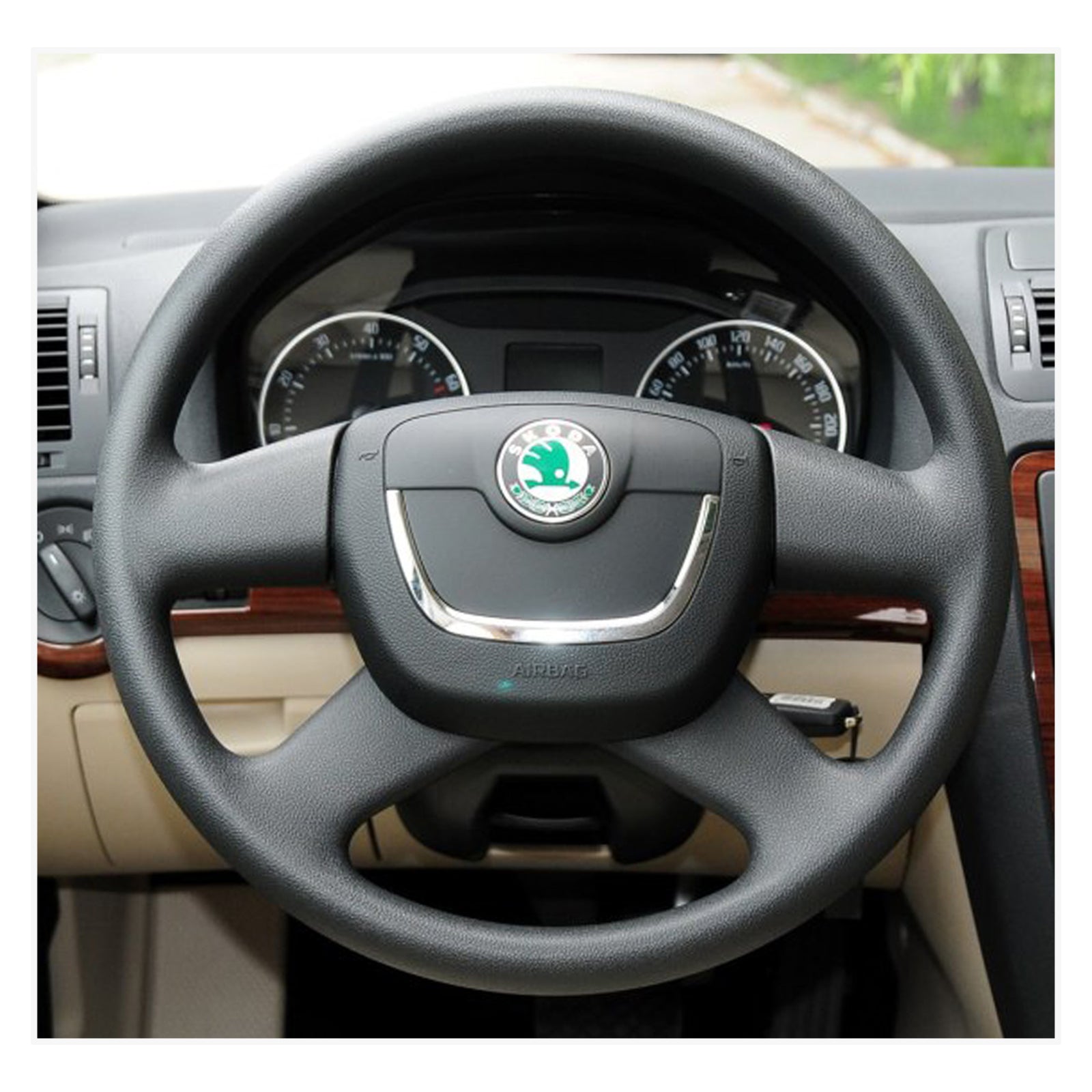 MEWANT steering wheel cover for Skoda Octavia 2009-2013 / Skoda Citigo 2011-2012 / Skoda Roomster / Skoda Fabia / Superb 2008-2013