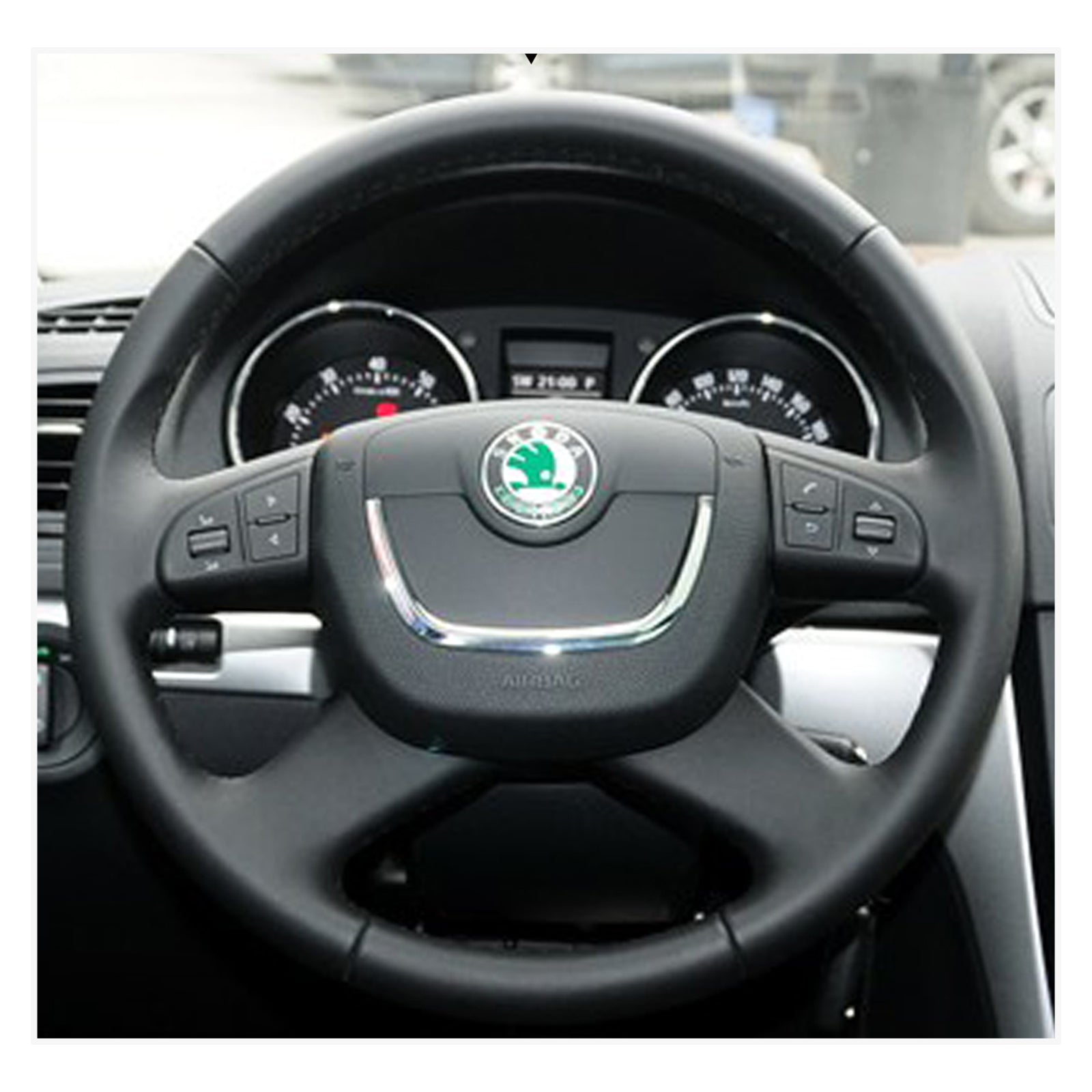 MEWANT steering wheel cover for Skoda Octavia 2009-2013 / Skoda Citigo 2011-2012 / Skoda Roomster / Skoda Fabia / Superb 2008-2013