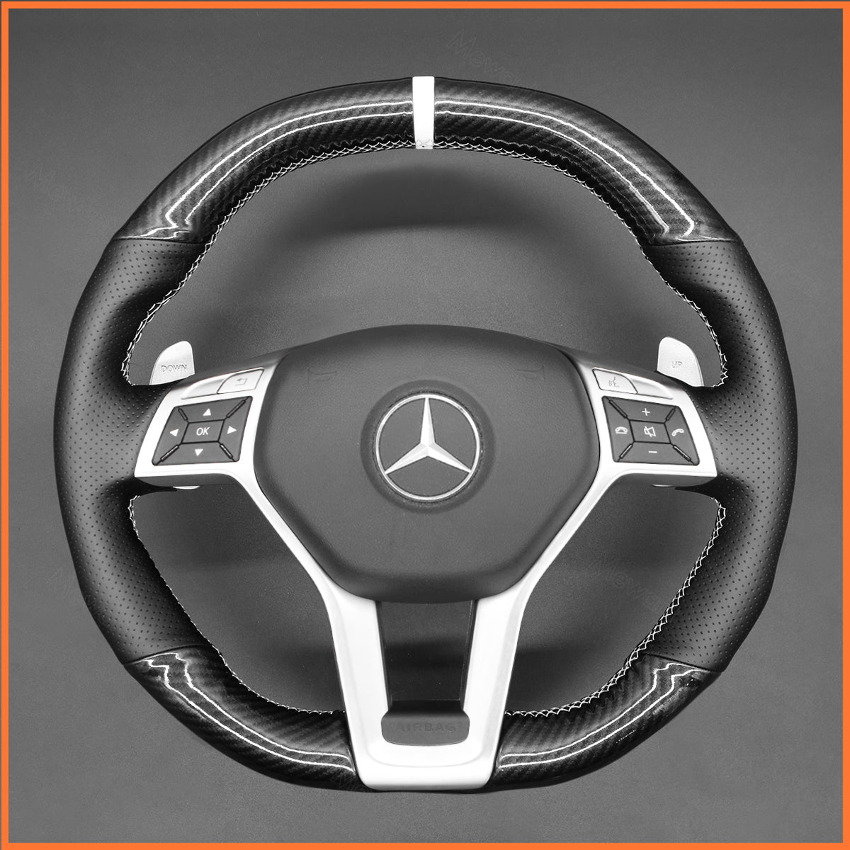 MEWANT Lenkradbezug für AMG C63 W204 / AMG CLA 45 C117 / CLS 63 AMG C218 / CLS 63 AMG S - Mode C218 2012 - 2014 - Mewant.de