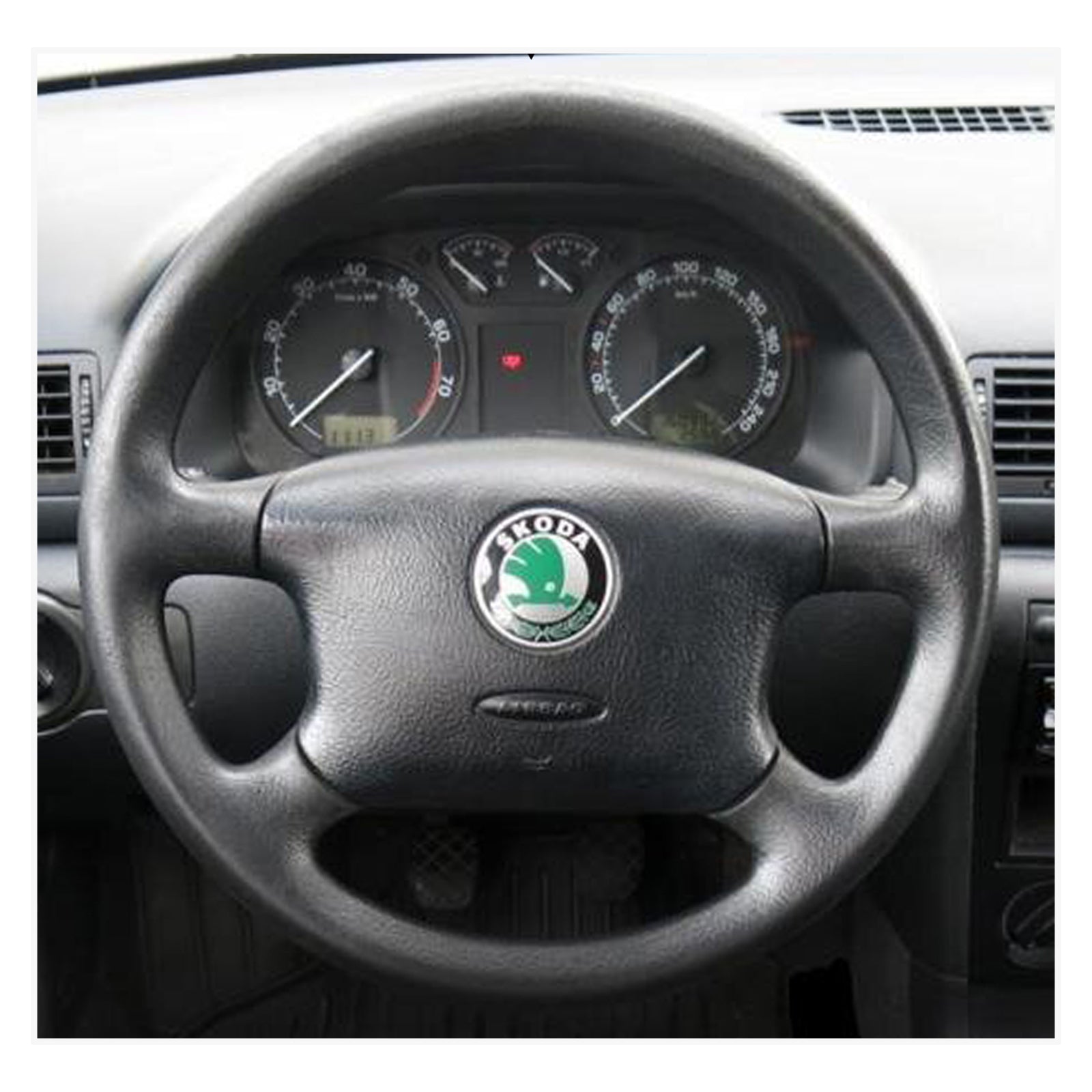 MEWANT steering wheel cover for Skoda Octavia 1999-2005 / Skoda Superb 2002-2005