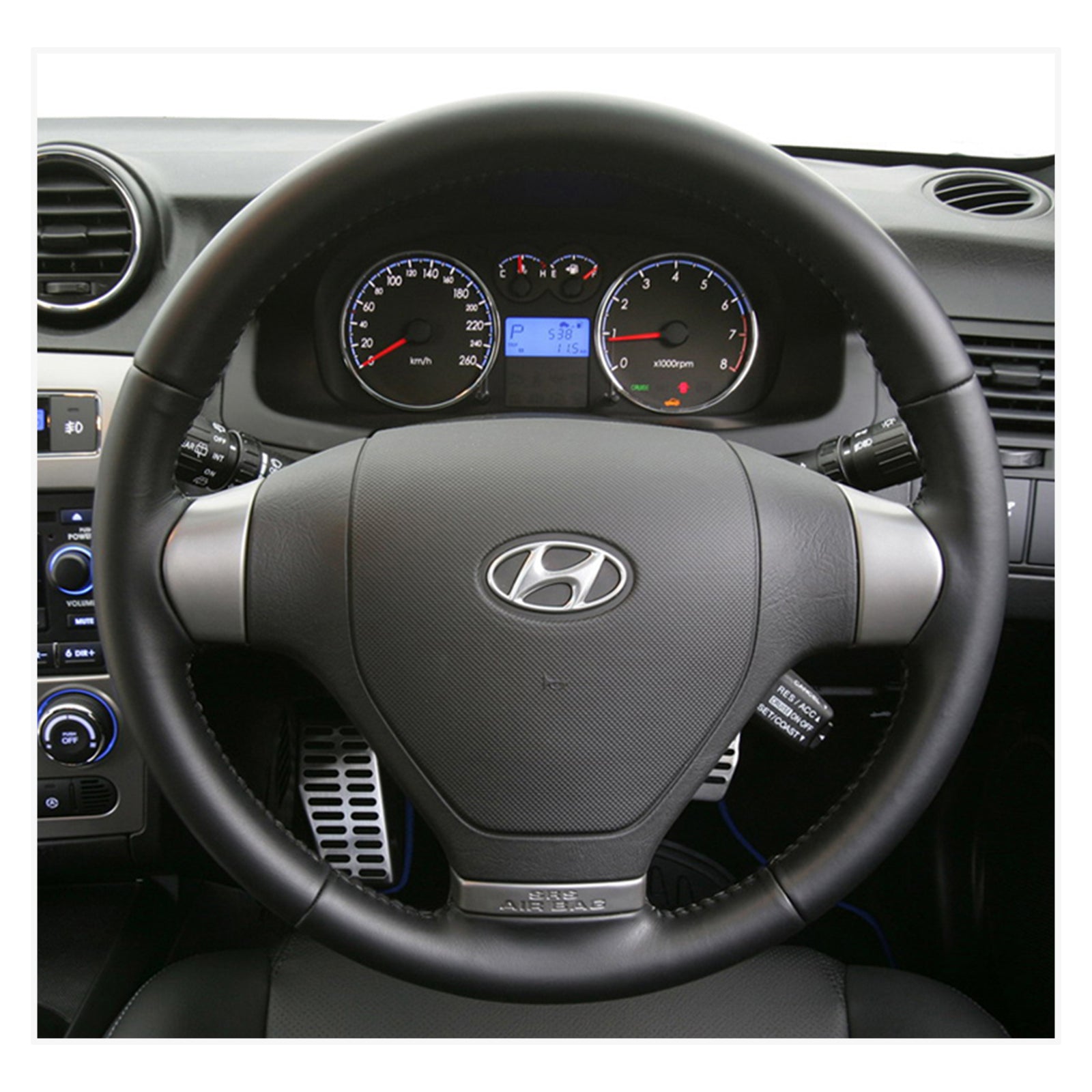 MEWANT steering wheel cover for Hyundai Coupe 2007-2010