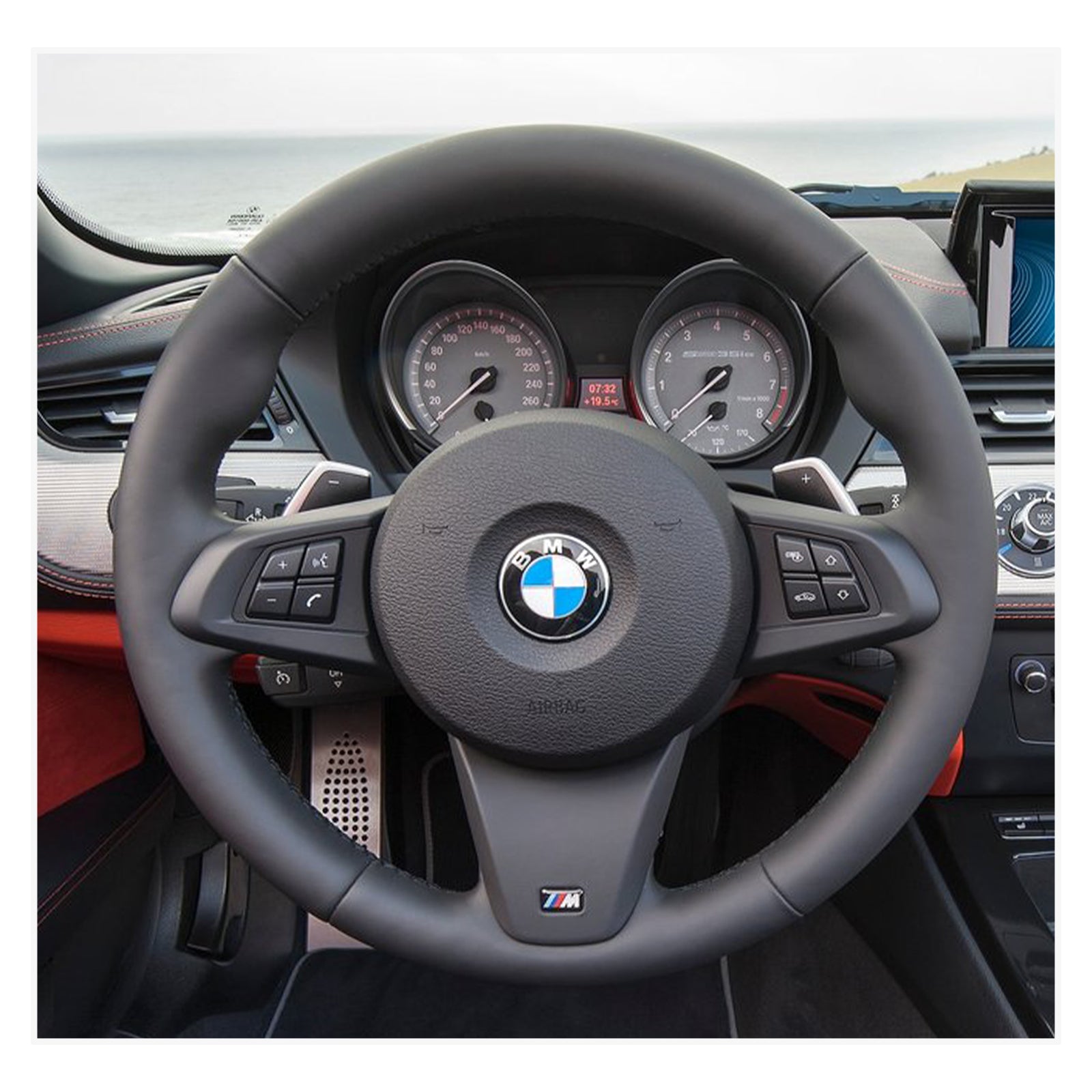 MEWANT steering wheel cover for BMW Z4 E89 2009-2016