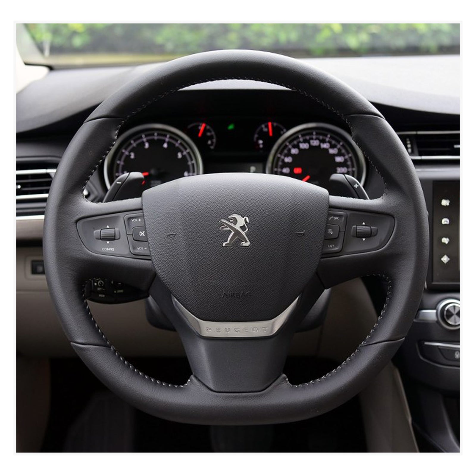 MEWANT Lenkradbezug für Peugeot Expert 2016-2022 / Traveller 2016-2022