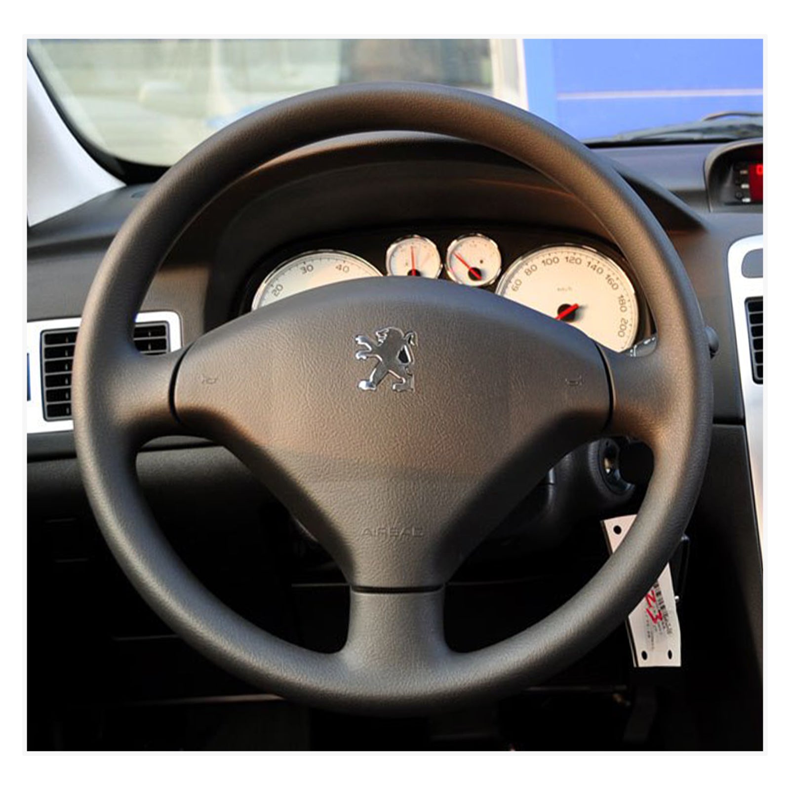 MEWANT Lenkradbezug für Peugeot 307 2001-2007 / 307 SW 2002-2008