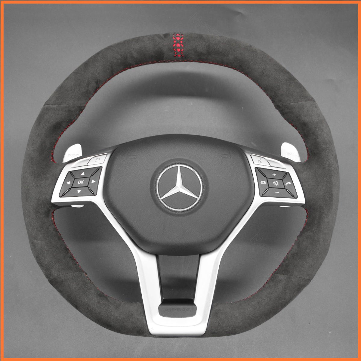 MEWANT Lenkradbezug für AMG C63 W204 / AMG CLA 45 C117 / CLS 63 AMG C218 / CLS 63 AMG S - Mode C218 2012 - 2014 - Mewant.de