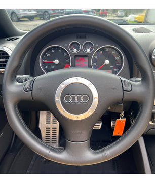 MEWANT Lenkradbezug für Audi A3 2000 - 2003 / A4 S4 2003 - 2005 / Audi RS 6 2003 / Audi TT 2001 - 2006 - Mewant.de