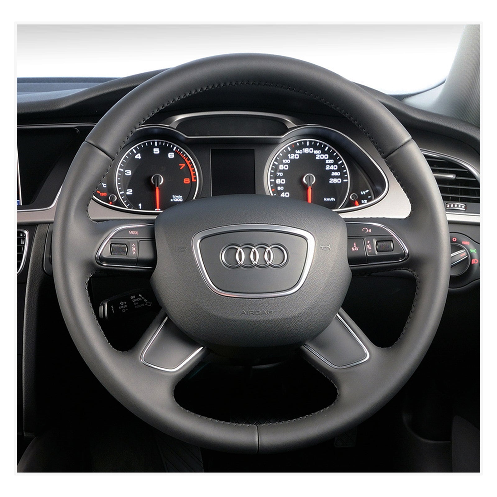 MEWANT Lenkradbezug für Audi A4 (B8) / A6 (C7) / A7 / A8 A8 L 2011 - 2018 / Audi Q5 Q7 2012 - 2015 - Mewant.de